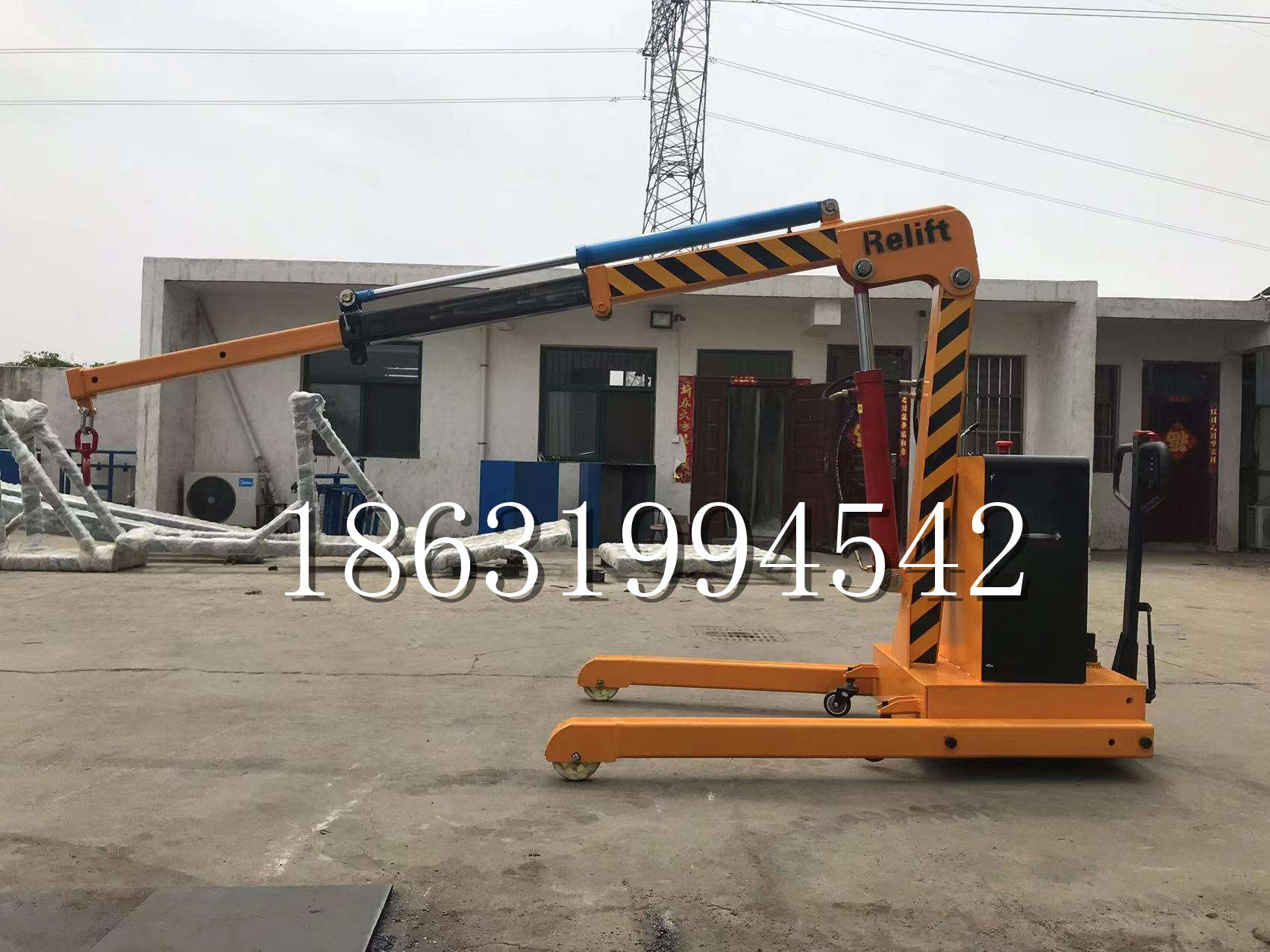 和龙市久征定做3吨三轮随车吊 农用园林绿化移树吊 平板工程用小吊机